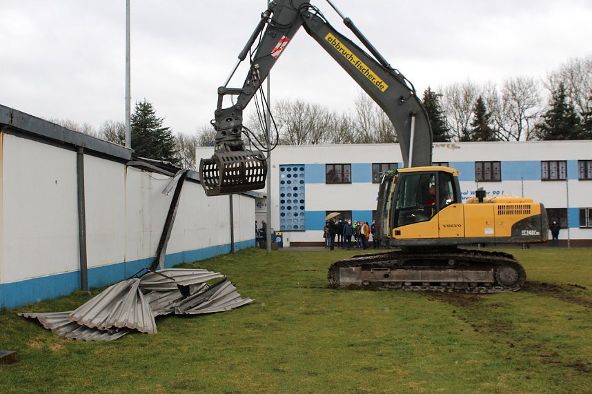 Abriss der Sprecherkabine im AKS