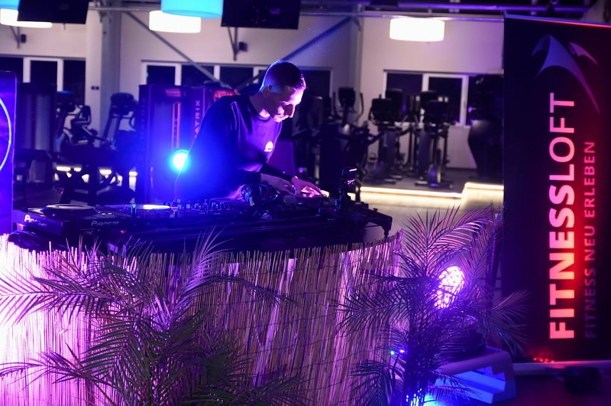 Livemusik aus dem Fitnessloft