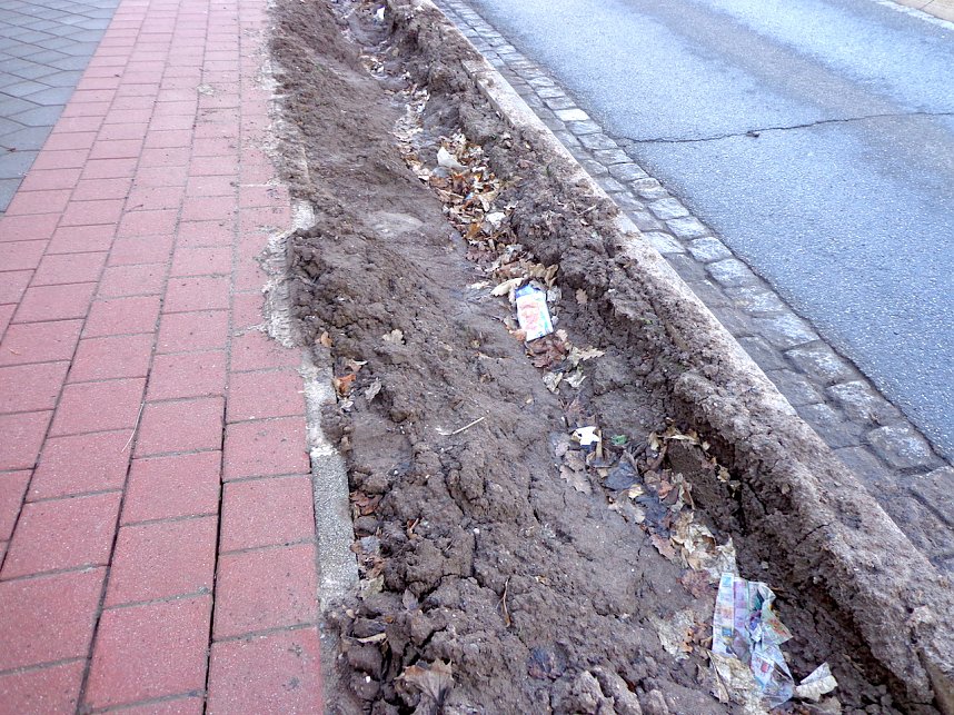 Zerfurchte Randstreifen