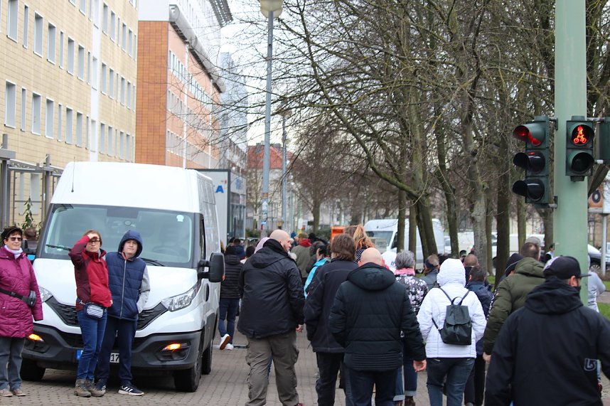 Protest-Spaziergang gegen Corona-Ma&szlig;nahmen
