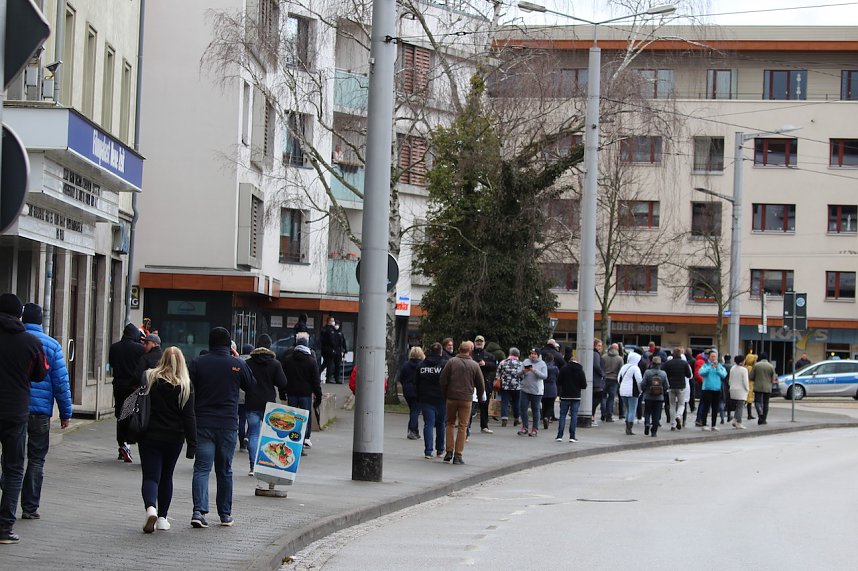 Protest-Spaziergang gegen Corona-Ma&szlig;nahmen
