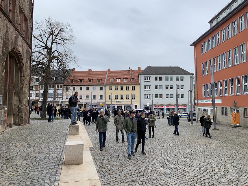 Spaziergang gegen die Lockdownma&szlig;nahmen der Regierung