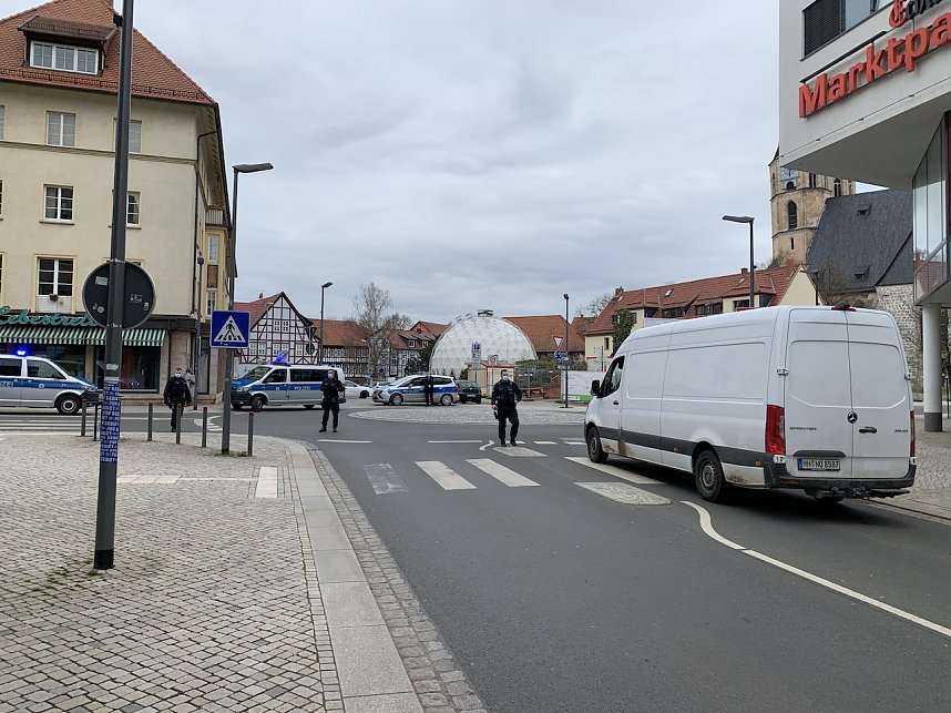 Spaziergang gegen die Lockdownma&szlig;nahmen der Regierung