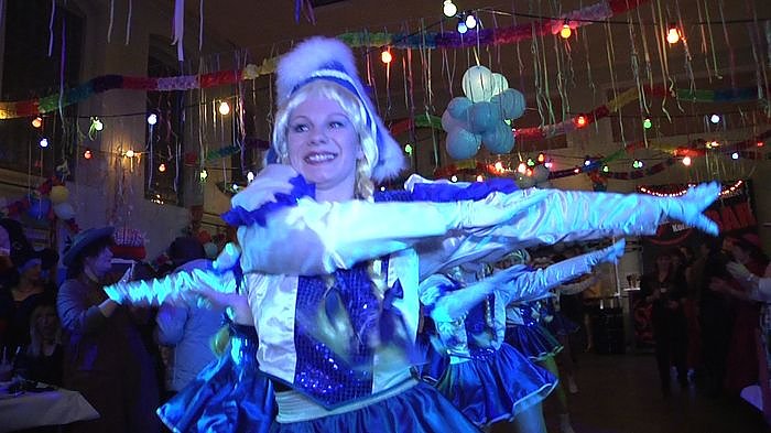 N&auml;rrische Weiber