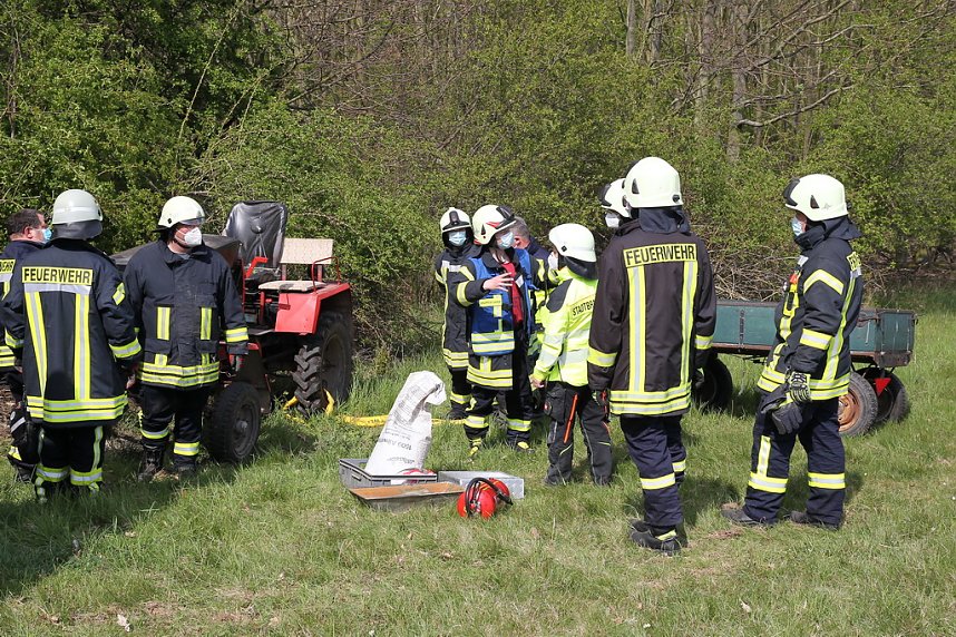 Gespann &uuml;berschlug sich in der Goldenen Aue