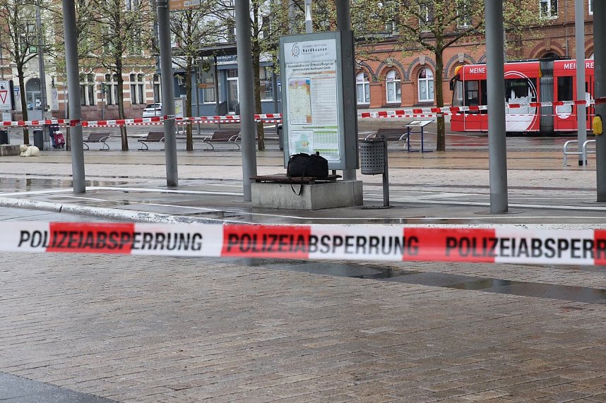 Herrenlose Tasche auf dem Bahnhofsvorplatz sorgt f&uuml;r Polizeieinsatz