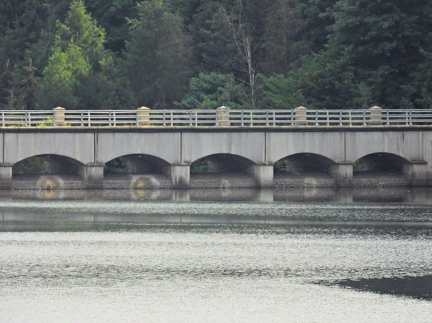 An der Neust&auml;dter Staumauer 