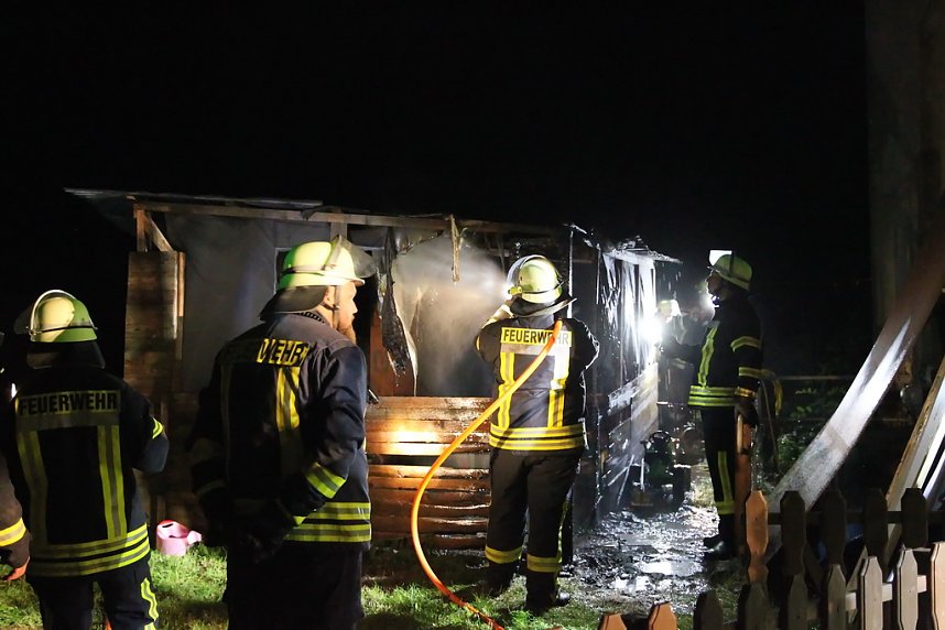Partyschuppen brannte in Kleinfurra heute Nacht