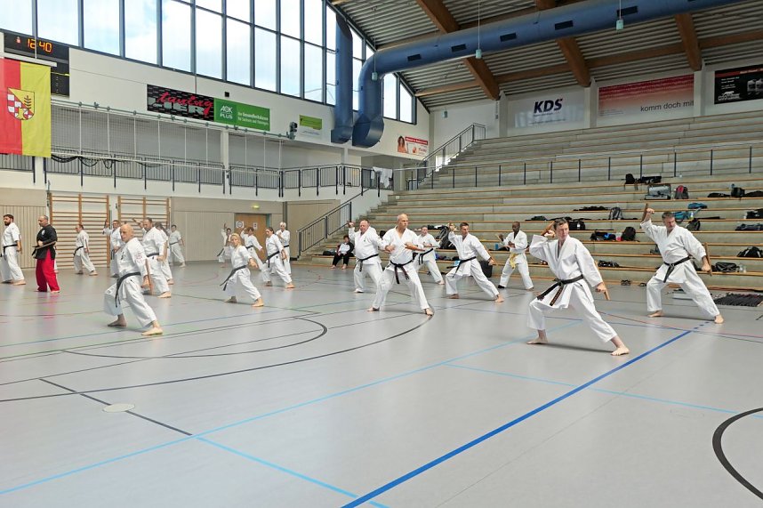 In der vergangenen Woche fand in der Nordh&auml;user Wiedigsburghalle zum 10. Mal das Europa-Gasshuku statt