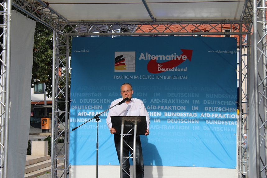 Wahlkampfauftakt der AfD vor dem Nordh&auml;user Rathaus