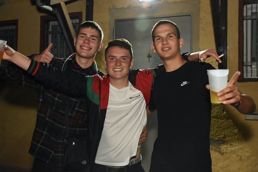 90 & 2000 Party in Urbach