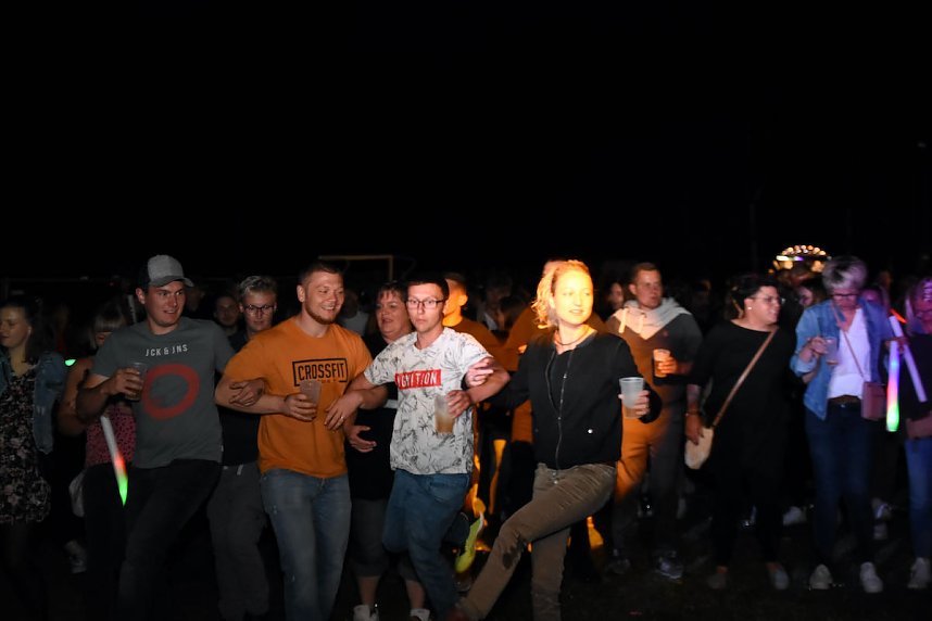 90 & 2000 Party in Urbach