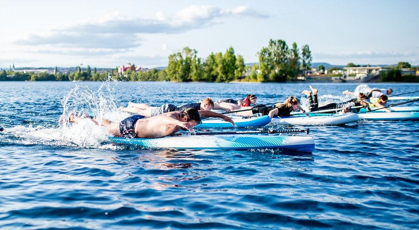Fitnessprogramm auf dem Wasser mit Susanne Lier