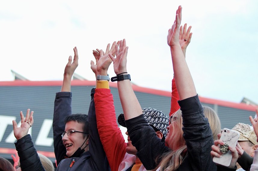 Kerstin Ott begeisterte ihr Publikum bei Wippertaler in Sundhausen
