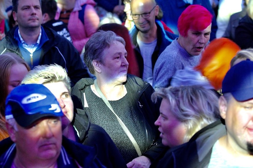 Kerstin Ott begeisterte ihr Publikum bei Wippertaler in Sundhausen