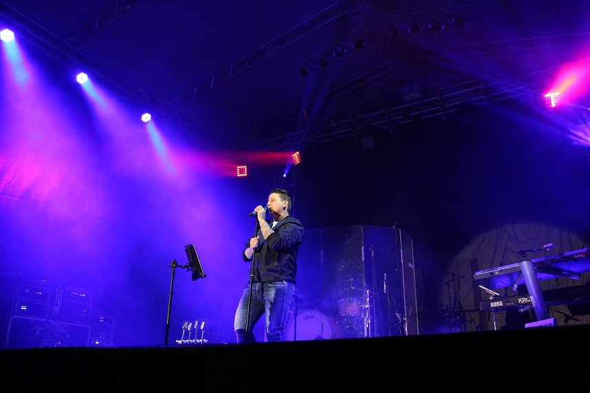 Kerstin Ott begeisterte ihr Publikum bei Wippertaler in Sundhausen