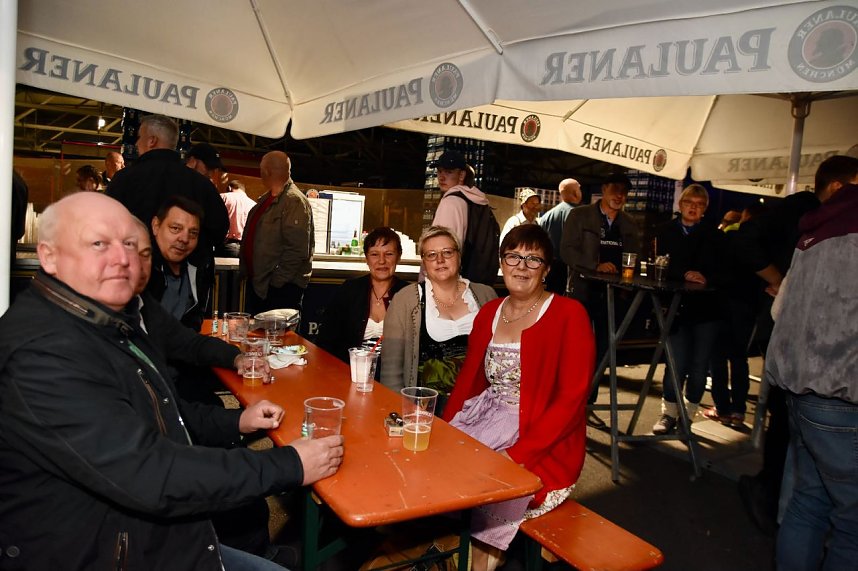 Sommerwiesn bei Wippertaler Getr&auml;nke