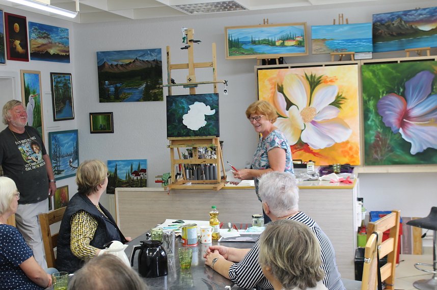 Neues vom Blumenhasen in der Stolberger Stra&szlig;e
