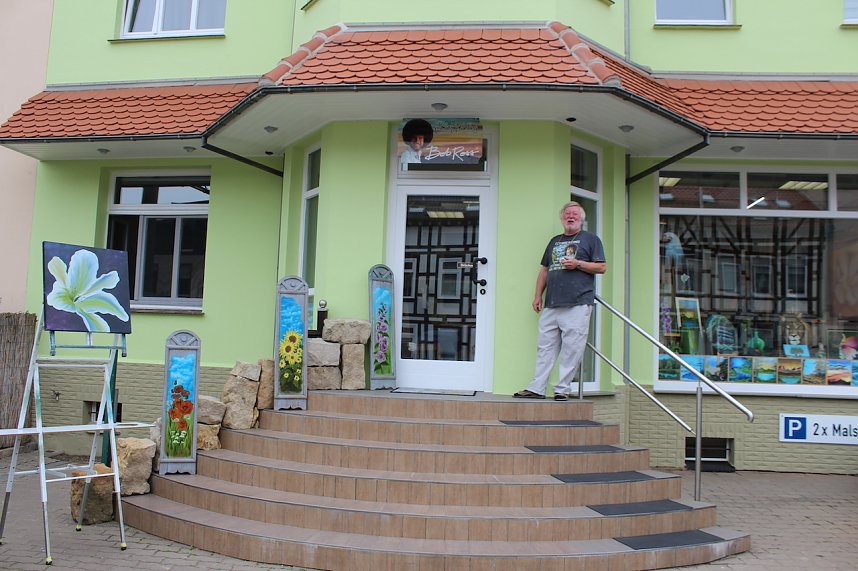 Neues vom Blumenhasen in der Stolberger Stra&szlig;e