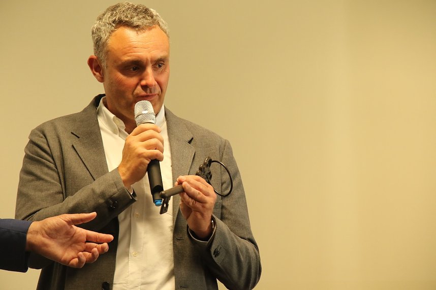 Es ist geschafft: das Oberstufengeb&auml;ude des Humboldt-Gymnasiums wurde heute Nachmittag offiziell seiner Bestimmung &uuml;bergeben