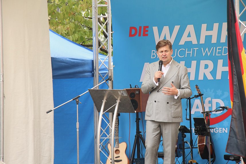 AfD-Wahlkampf auf dem Rathausplatz