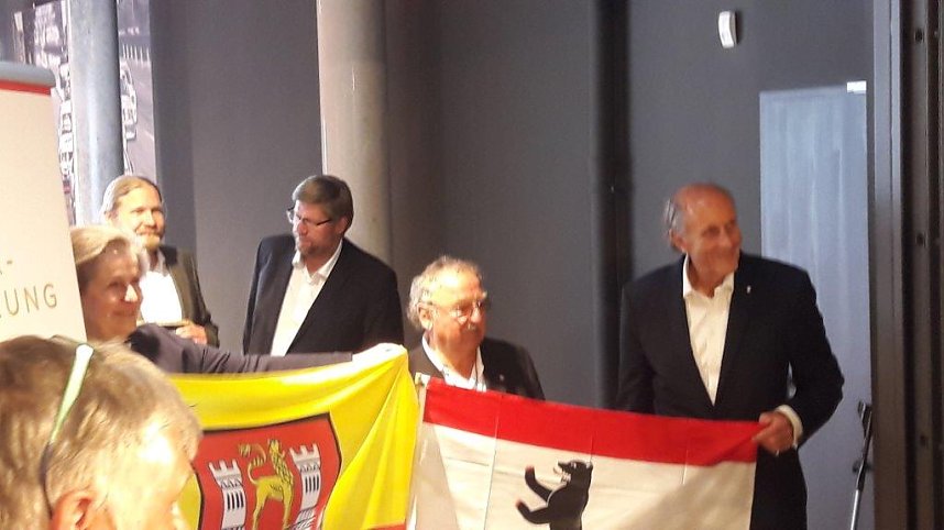 Ausstellungser&ouml;ffnung 100 Jahre AVUS