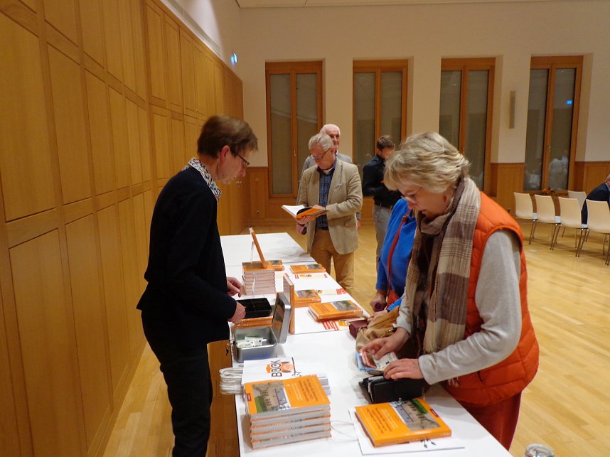 Buchvorstellung im B&uuml;rgerhaus