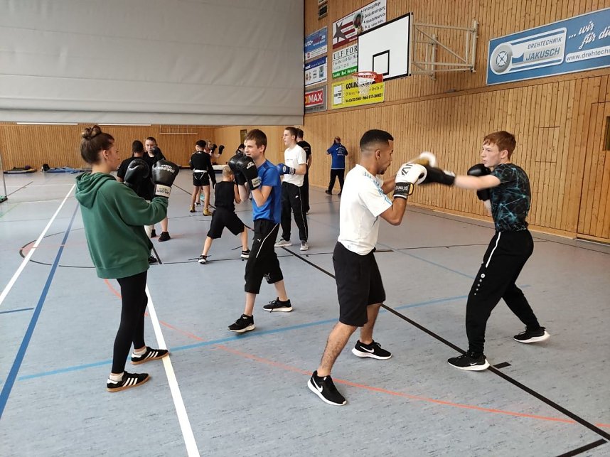 Blocktraining der Boxjuged