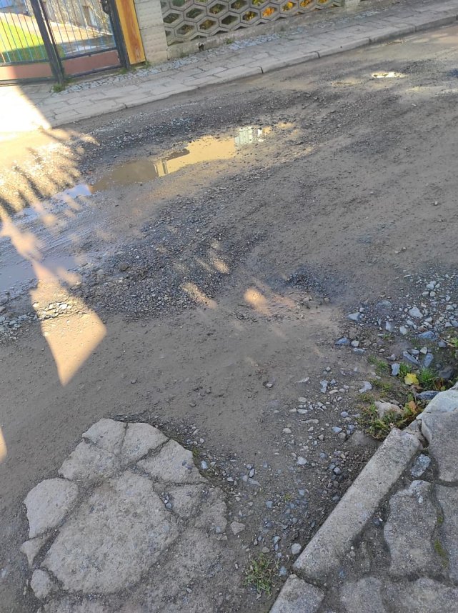 Miserabler Stra&szlig;enzustand in Auleben