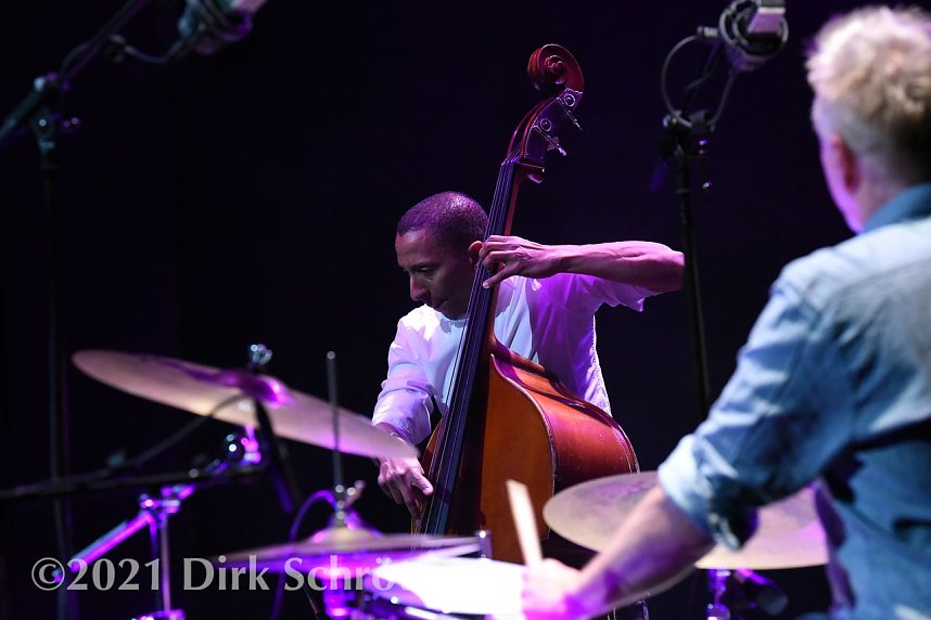 JazzRabazz mit Frederike G&auml;&szlig;lein, "Bluff" und dem "Tingvall Trio"