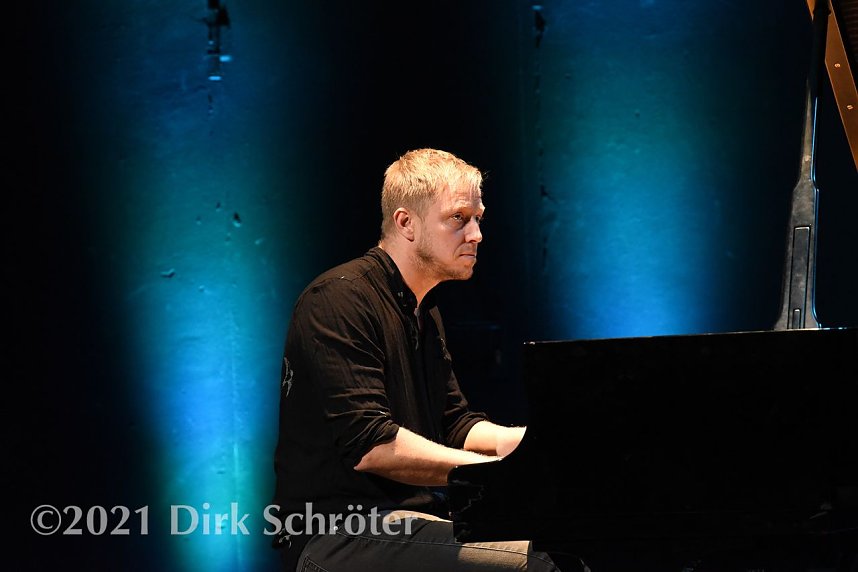 JazzRabazz mit Frederike G&auml;&szlig;lein, "Bluff" und dem "Tingvall Trio"