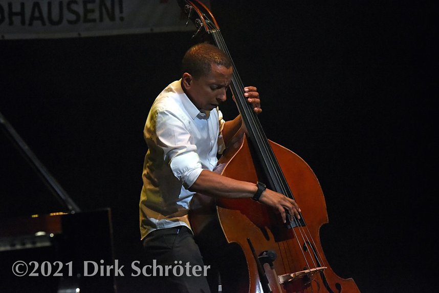 JazzRabazz mit Frederike G&auml;&szlig;lein, "Bluff" und dem "Tingvall Trio"