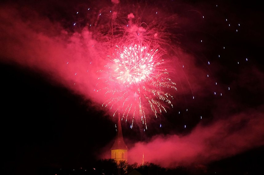 Feuerwerk am Martinsabend in Nordhausen