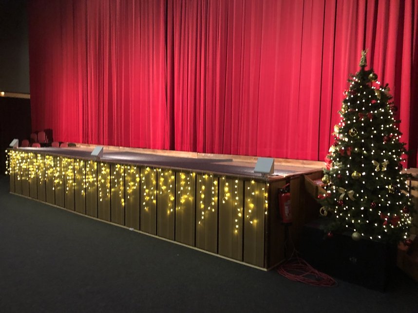 Festschmuck im Bleicher&ouml;der Kulturhaus