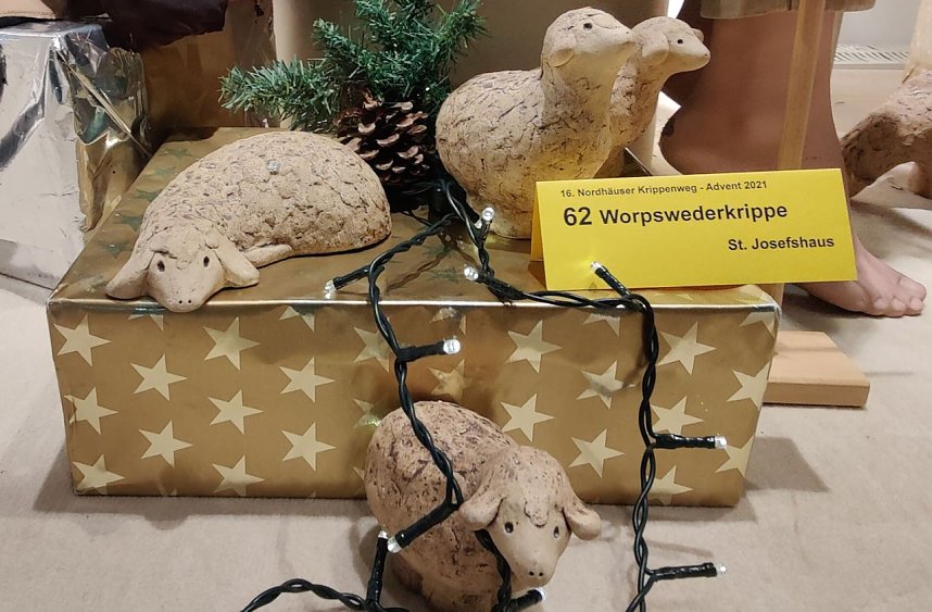 Krippenausstellung in Schaufenstern der Stadt Nordhausen