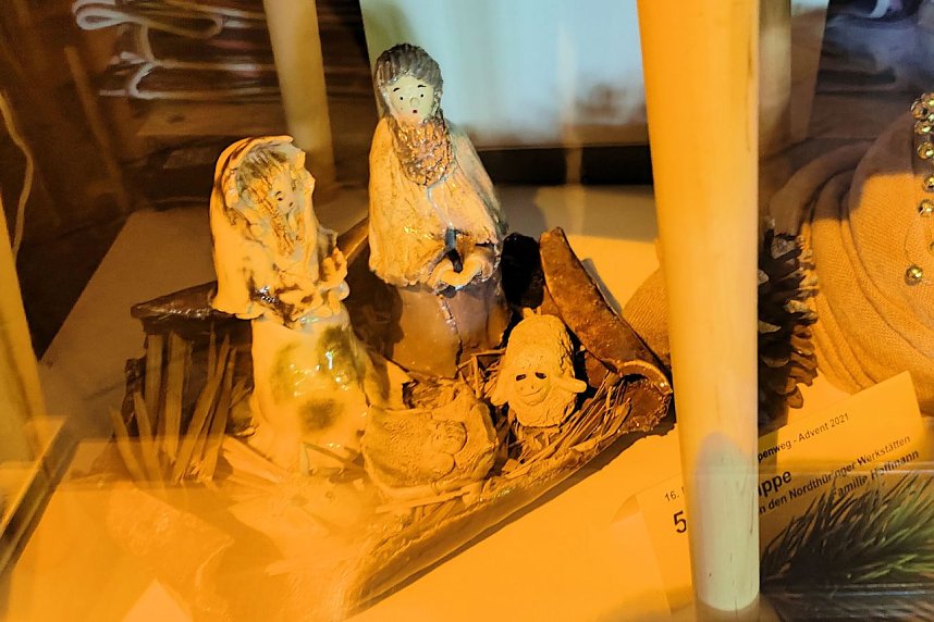 Krippenausstellung in Schaufenstern der Stadt Nordhausen