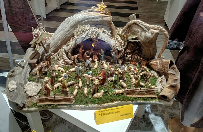 Krippenausstellung in Schaufenstern der Stadt Nordhausen