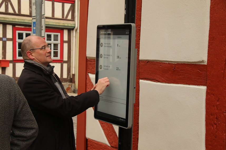 Digitale Anzeigetafeln f&uuml;r Bleicherode und Sollstedt