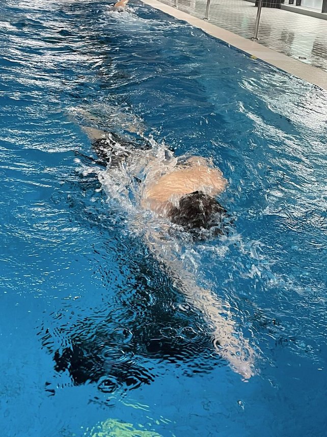 Benefizschwimmen im Badehaus