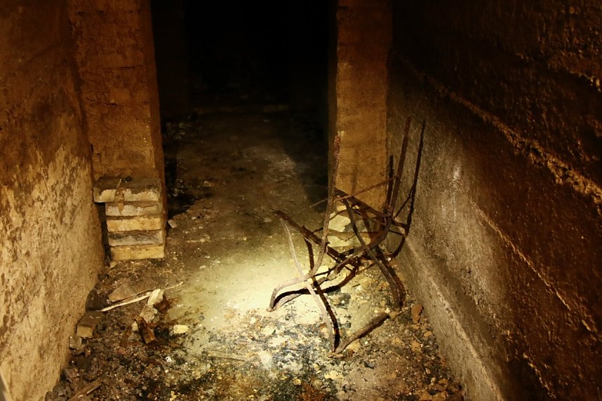 Aufr&auml;umarbeiten unter dem Spendekirchhof