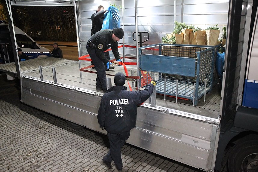 Bei einem Gro&szlig;einsatz in Sondershausen konnte die Polizei eine Cannabis-Plantage ausheben