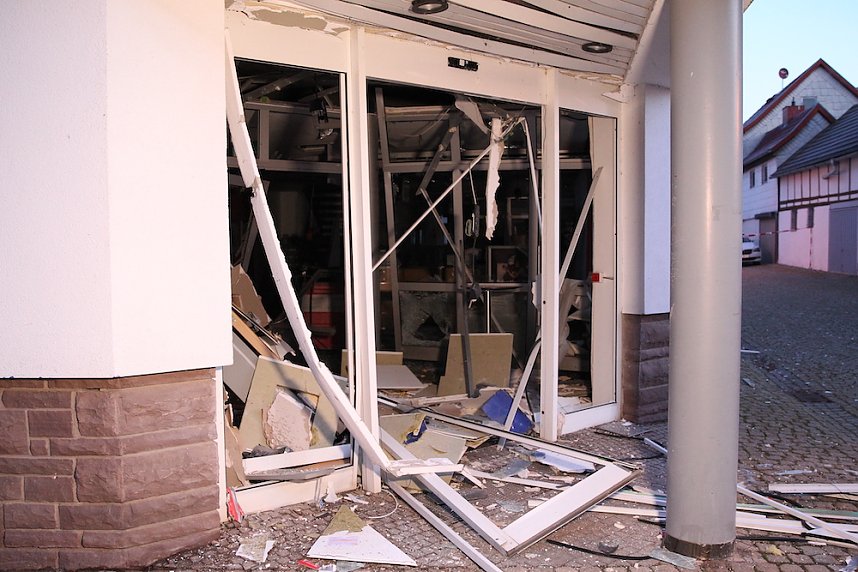 N&auml;chtlicher Bankraub in Heringen