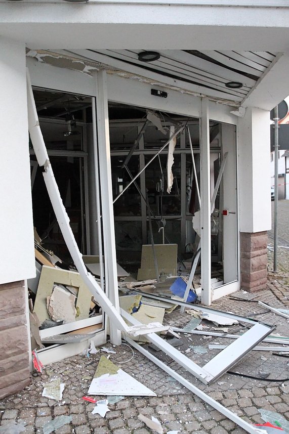 N&auml;chtlicher Bankraub in Heringen