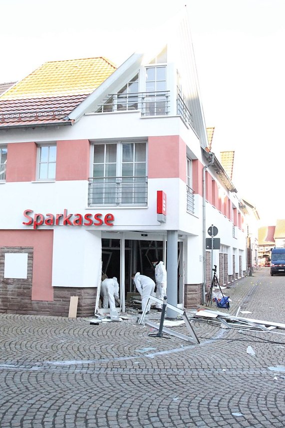 Polizei ist vor Ort zur Spurensicherung