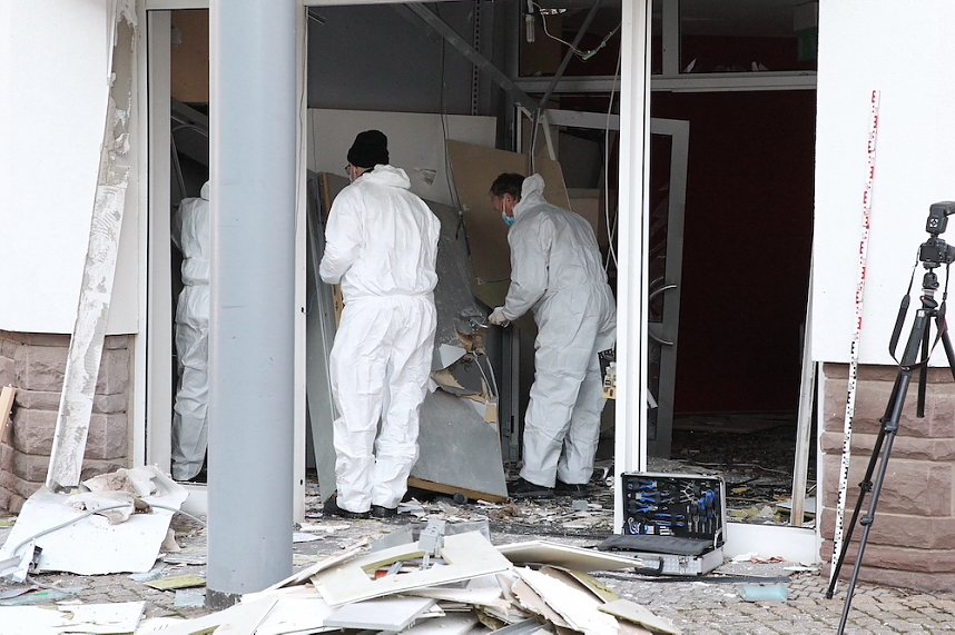 Polizei ist vor Ort zur Spurensicherung