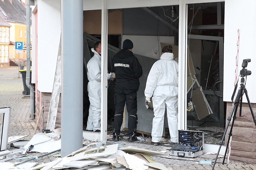 Polizei ist vor Ort zur Spurensicherung