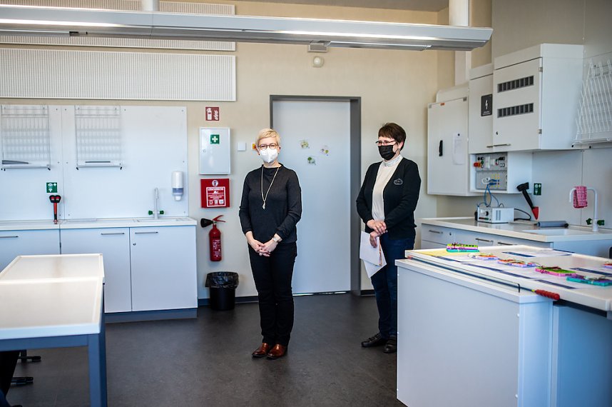 Ehrung f&uuml;r Teilnehmer der Chemieolympiade