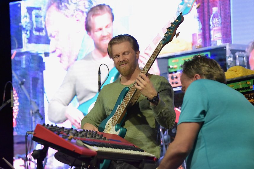 Er&ouml;ffnung des 22 Plus Jazzfr&uuml;hlings mit Frank Gambale