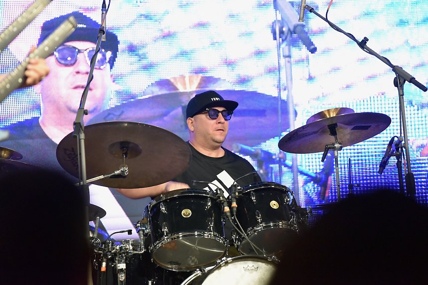 Er&ouml;ffnung des 22 Plus Jazzfr&uuml;hlings mit Frank Gambale