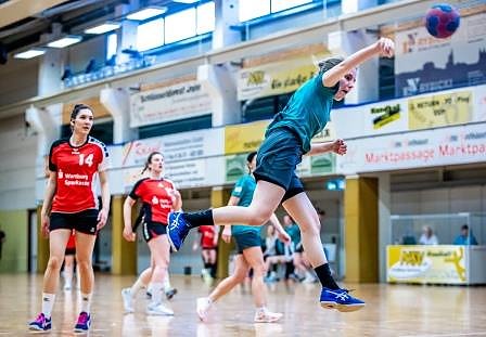 Handball in der Ballspielhalle